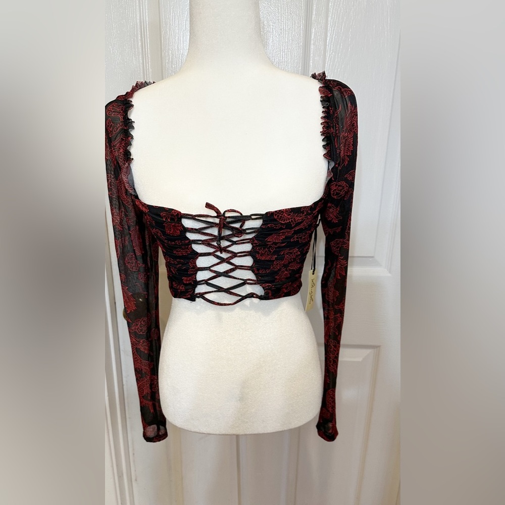 Liberty Love Top Print Cranberry Red Crop Size XS NWT